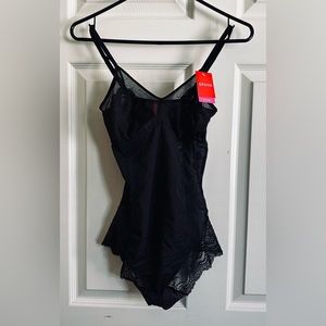 Sexy black bodysuit SPANX shape wear lace size Small NWT
